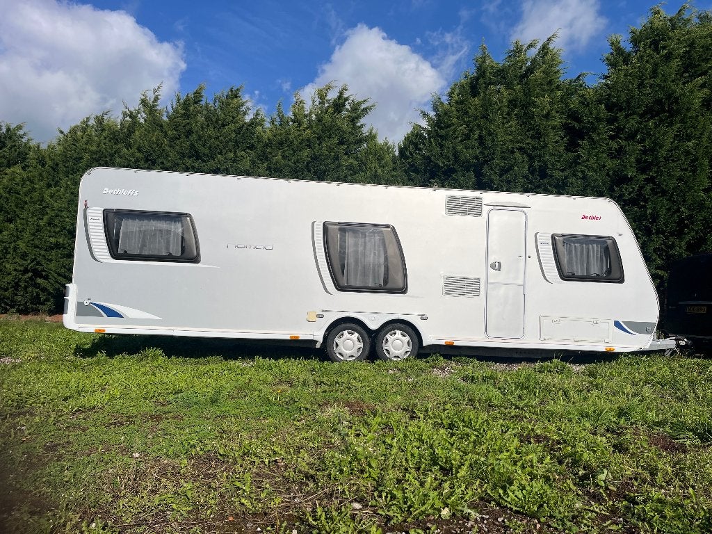 Caravan dethleff nomad 700 bj 2012, Caravans en Kamperen, Rondzit, Meer dan 6, Dwars-stapelbed, 1500 - 2000 kg