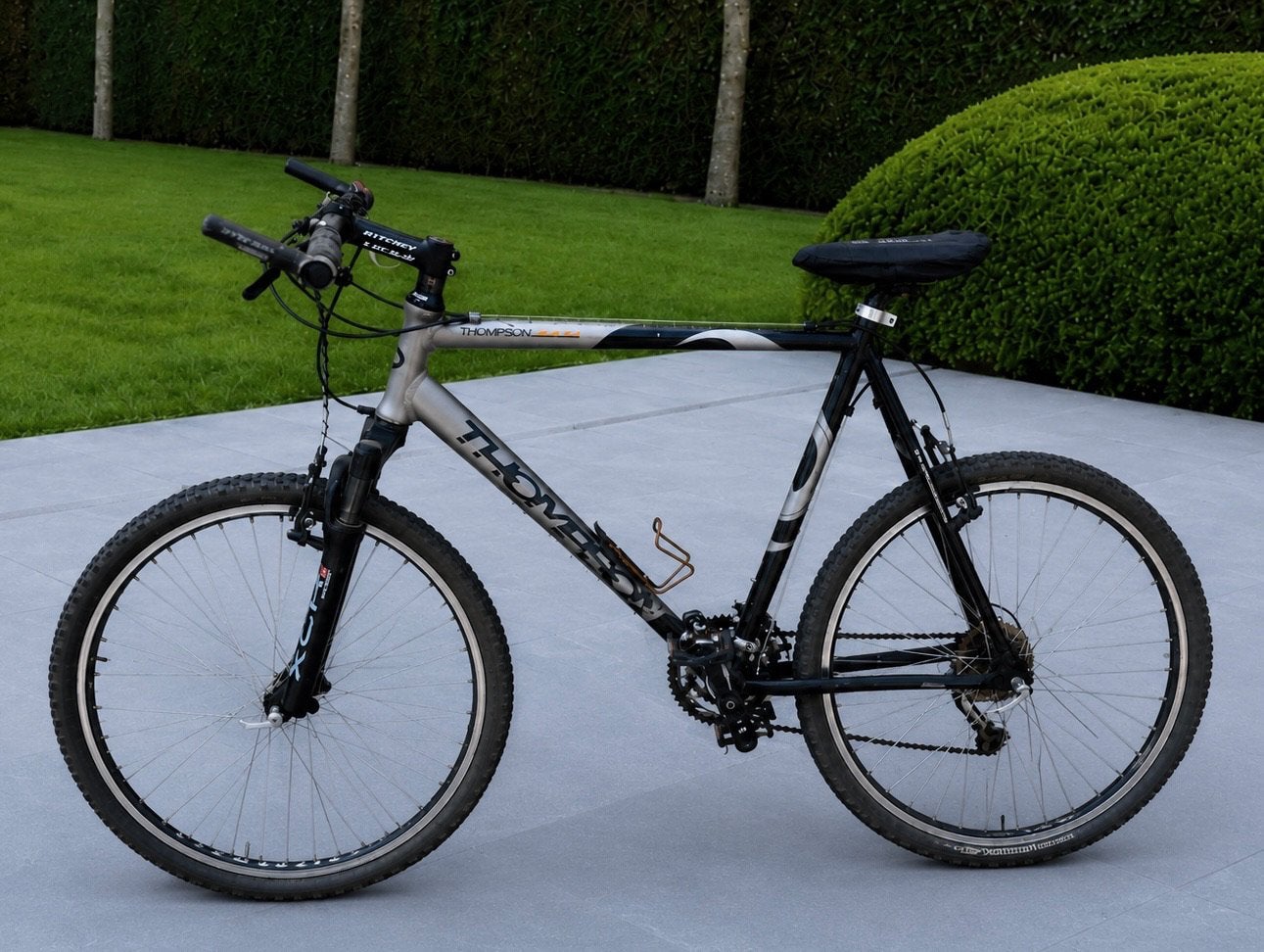 Mtb Sport Thompson, Enlèvement, Comme neuf, Suspension