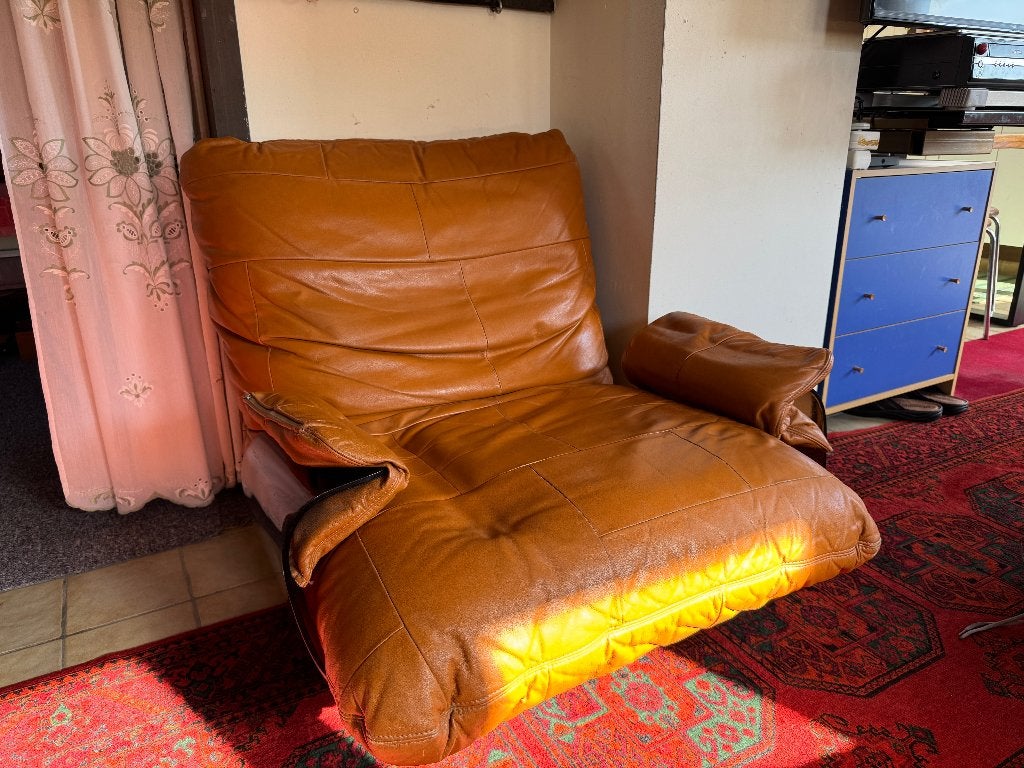 Salon Ligne Roset Marsala — Michel Ducaroy — cuir cognac, Moins de 150 cm, Banc droit, Une personne, Enlèvement