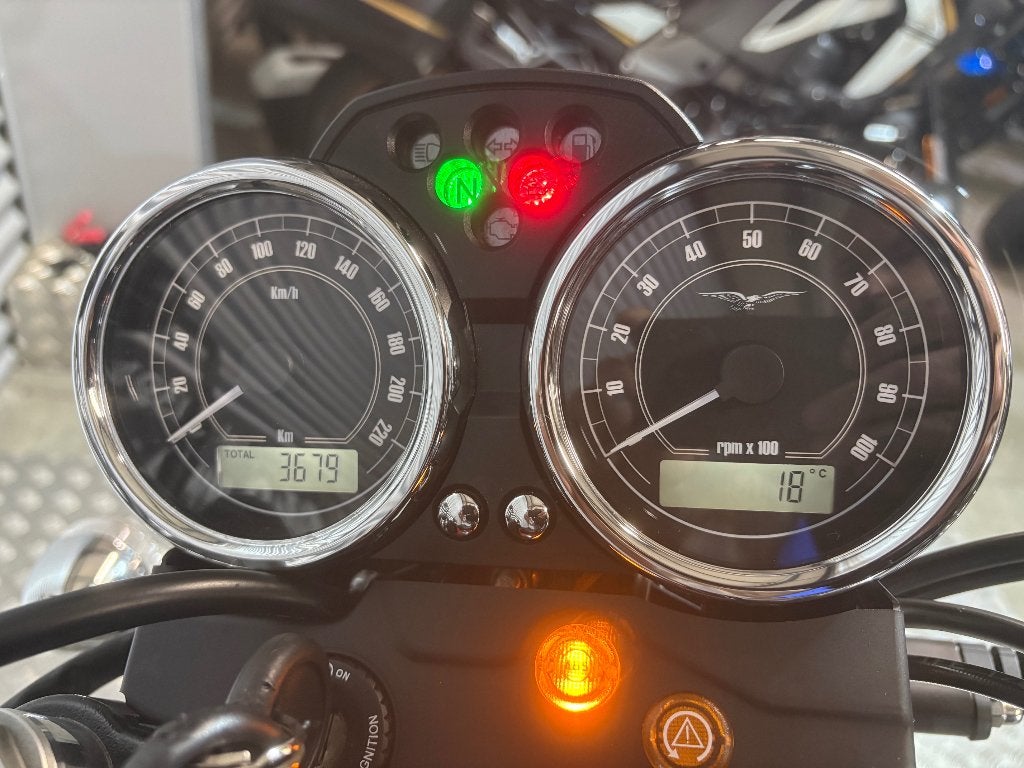Moto Guzzi V7II ABS 35KW + Garantie + entretien GRATUIT!, Motos, Entreprise, Occasion, 2 cylindres, Permis Moto A2 minimum