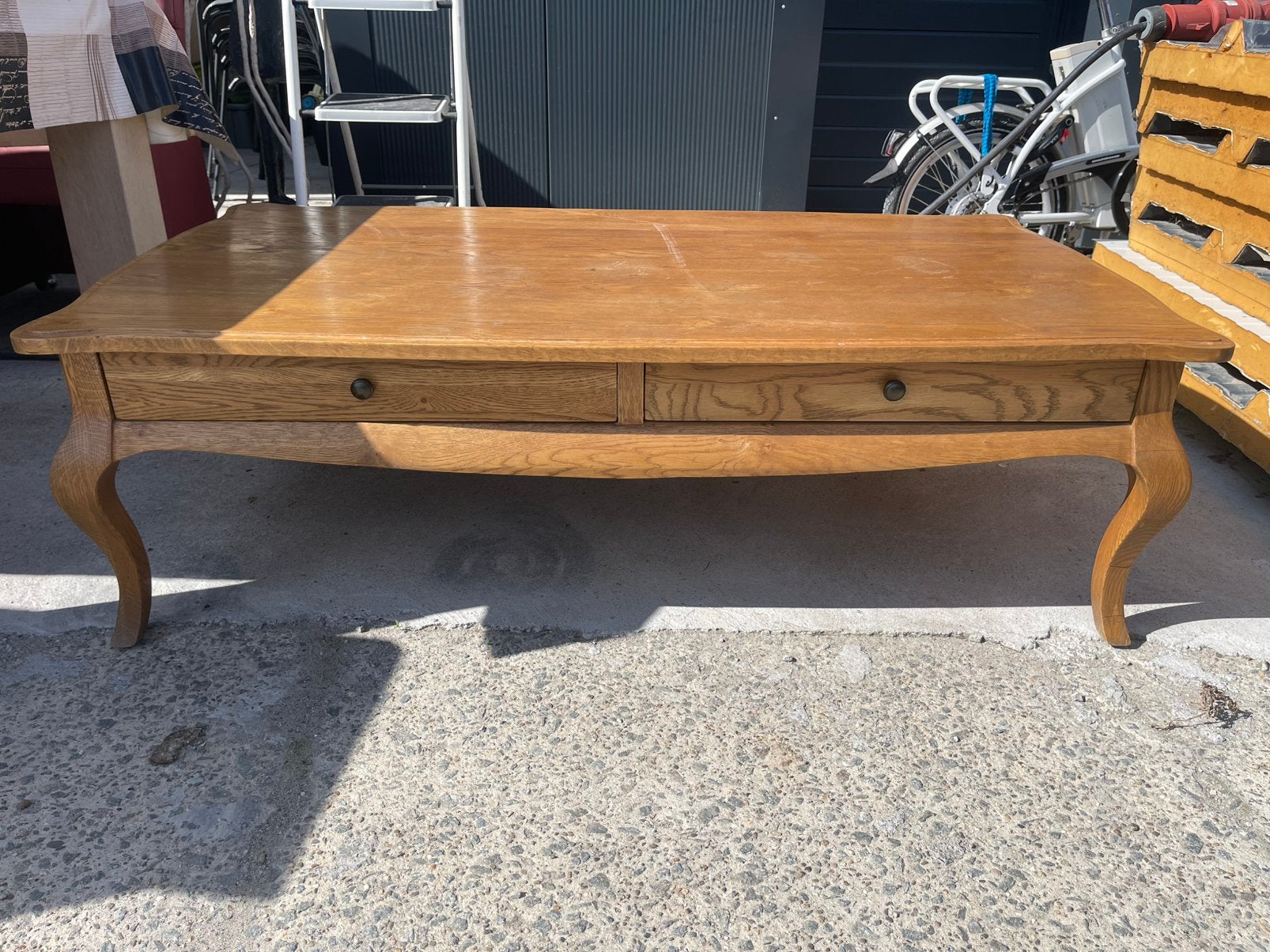 Eiken salontafel met 2 laden – 129  69 cm, Enlèvement, Comme neuf, Chêne