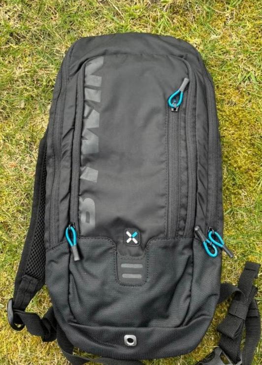 Sac à dos d'hydratation 6L avec poche à eau de 2L - NOUVEAU, Enlèvement ou Envoi, Neuf, Sac à dos
