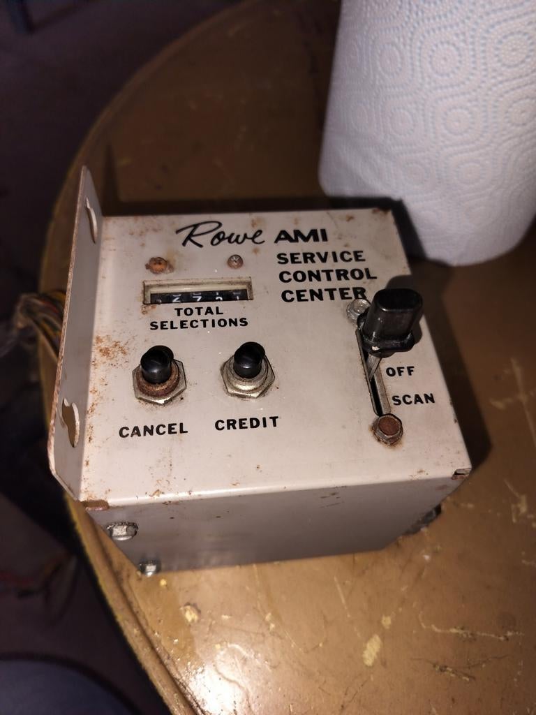 Service switch Ami Rowe jukebox, Verzamelen, Automaten | Jukeboxen, Gebruikt, Ami, Ophalen