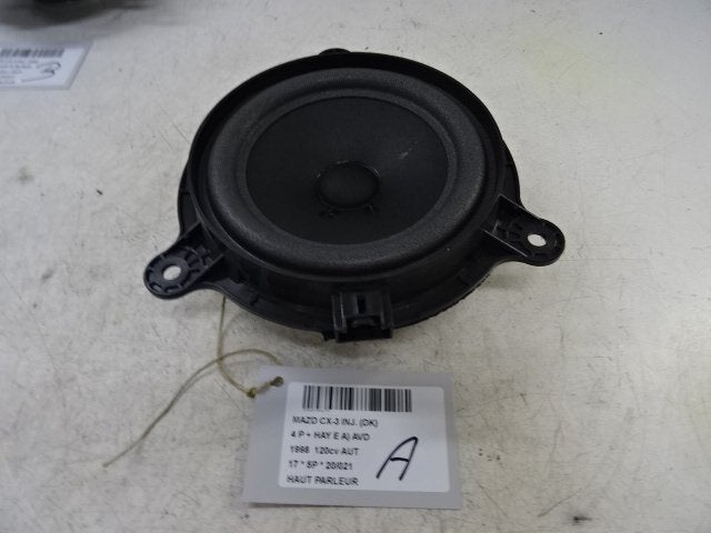 HAUT PARLEUR / ENCEINTE Mazda CX-3 (DJ / DK), Hitdorfer Straße 73
51371  Leverkusen, DE, Mazda, Utilisé, Info@mazda.de