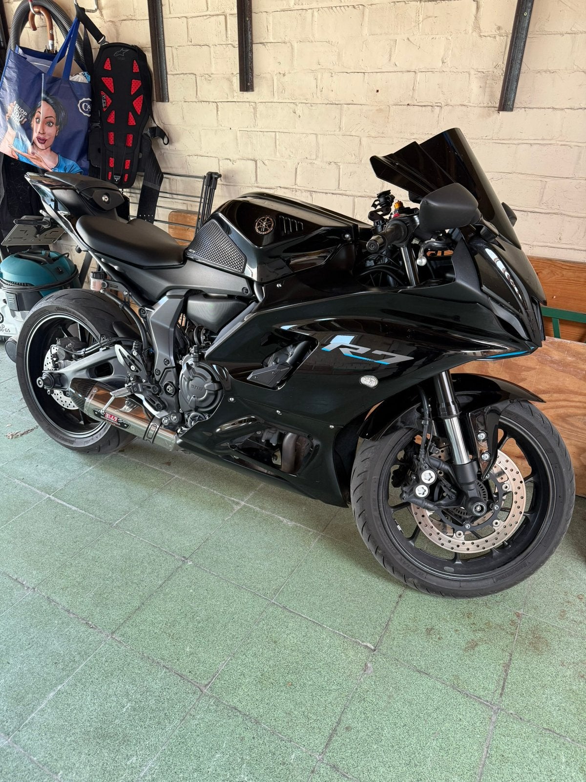 Yamaha R7, Motos, Particulier