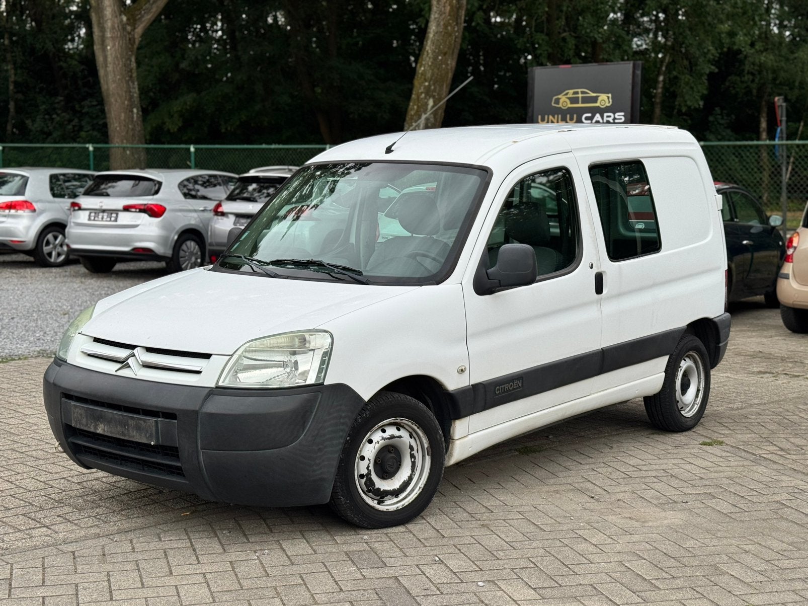 CITROEN BERLINGO 2007 1.9 DIESEL, Bluetooth, Stof, Zwart, 4 cilinders