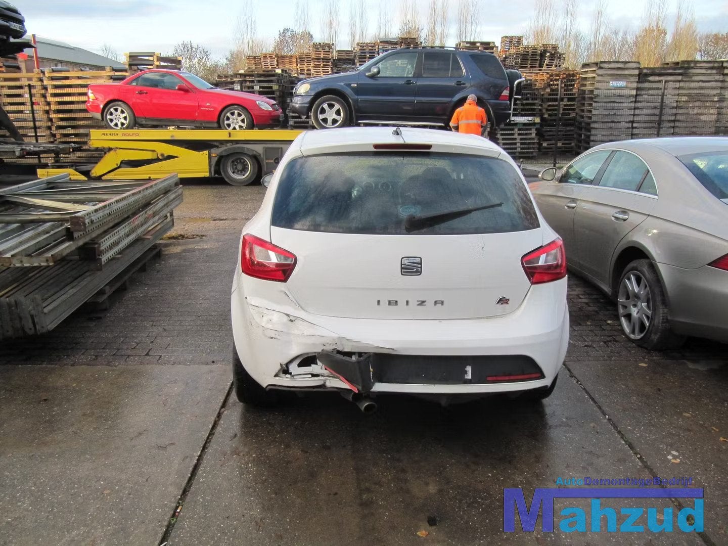 SEAT IBIZA 4 Wit LB9A Achterklep achterdeur slot ruitenwisse, Arrière, Autovia A-2, Km 585 585
08760  Martorell, ES, SEAT S.A.
