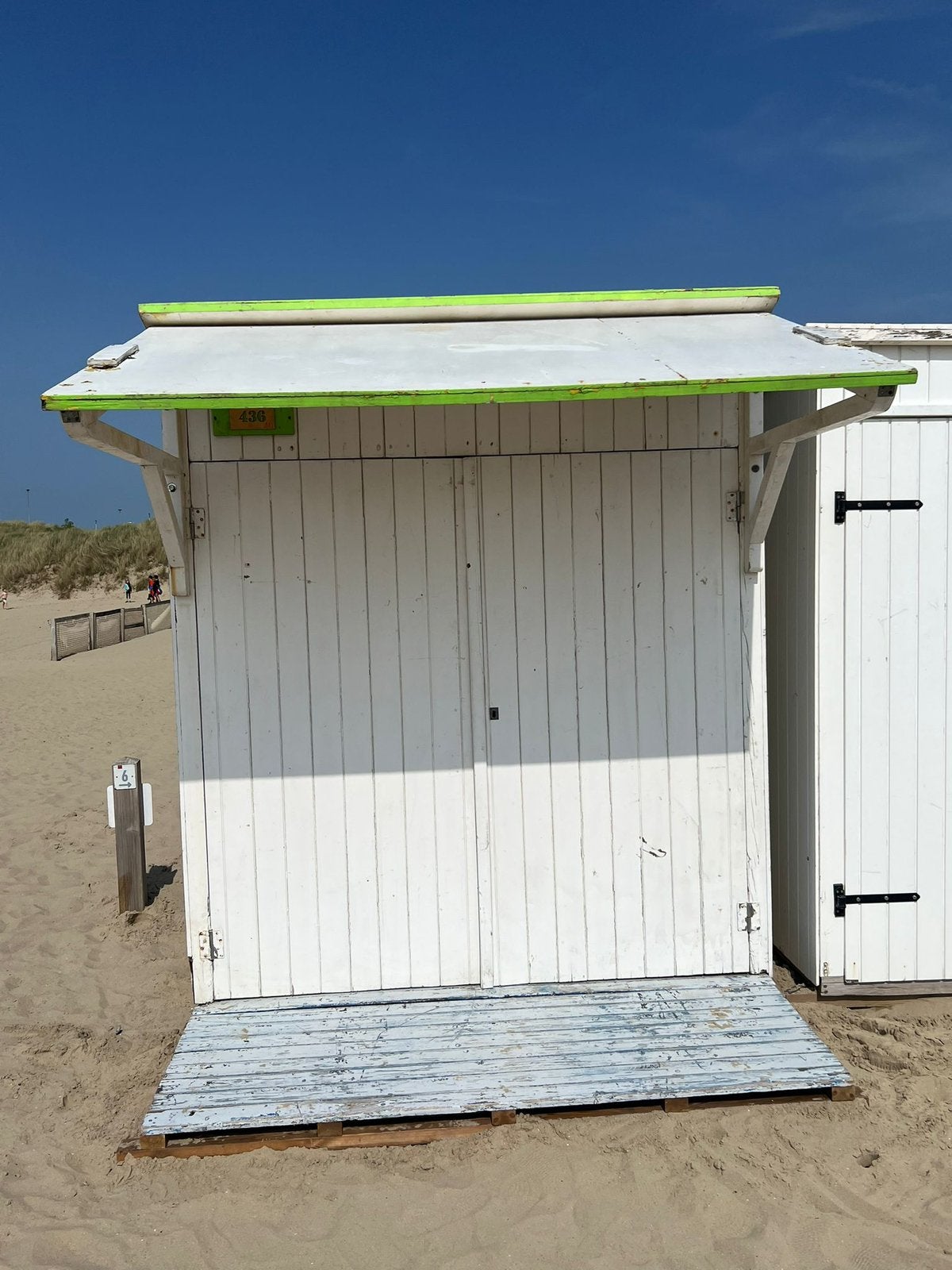 Strandcabine te bekijken op het strand van zeebrugge, Tuin en Terras, Tuinhuizen, Ophalen, Gebruikt