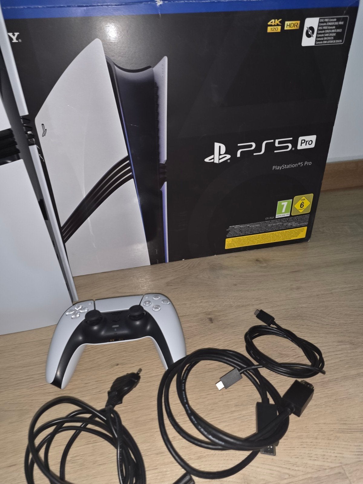 PS5 PRO 2TB garantie en très bon état, Consoles de jeu & Jeux vidéo, Enlèvement, Playstation 5