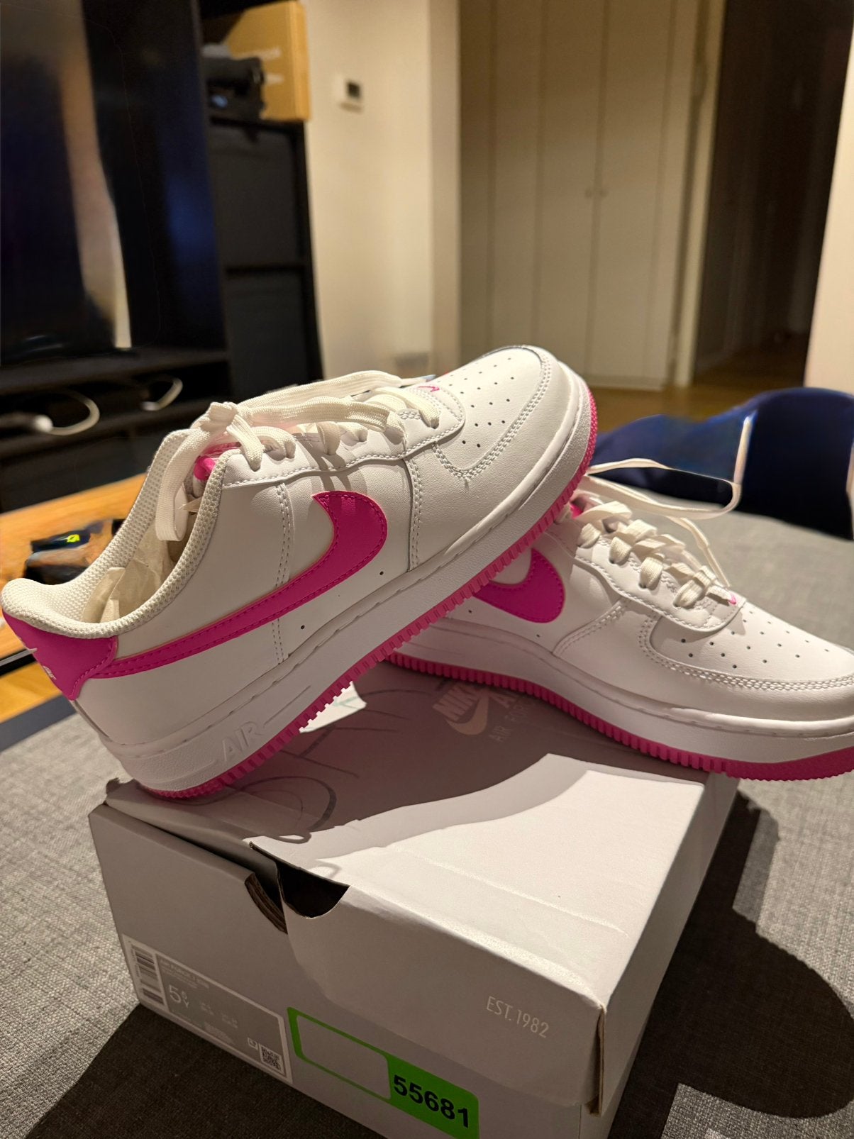 Nike Air Force 1 Low White Pink Foam, Ophalen of Verzenden, Zo goed als nieuw