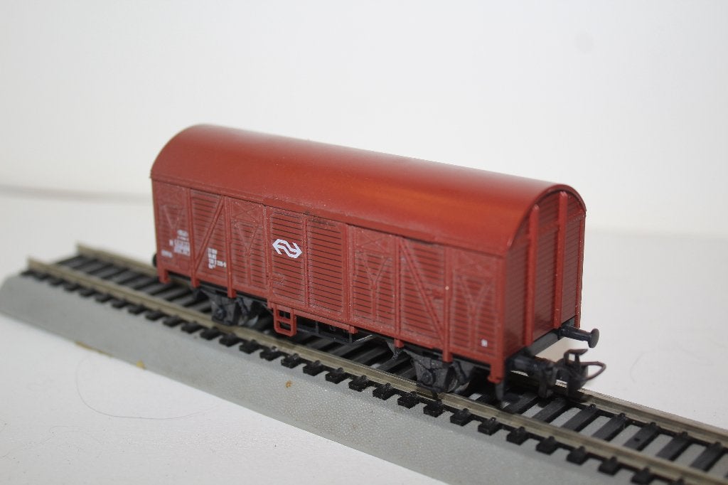 Marklin Ho gesloten wagen NS, Wisselstroom, Gebruikt, Wagon, Ophalen of Verzenden