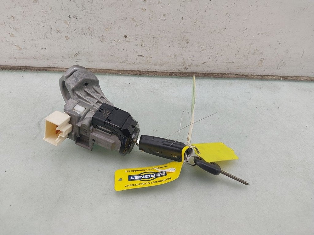 NEIMAN / COMMUTATEUR D ALLUMAGE + CLEF (|897820H020|450200H1, Kontakt-peugeot@peugeot.com, Utilisé, Peugeot Deutschland GmbH, Bahnhofsplatz
65423  Rüsselsheim, DE