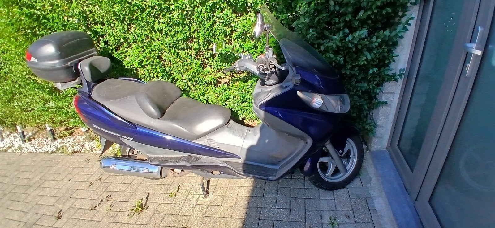 Suzuki Burgmann 400cc de 2006 37000km, Vélos & Vélomoteurs, Enlèvement