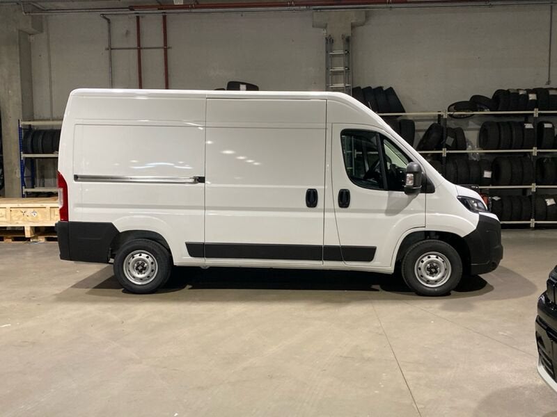 Fiat Ducato L2H2 140PK MANUEEL, Auto's, Voorwielaandrijving, Stof, Gebruikt, Euro 6