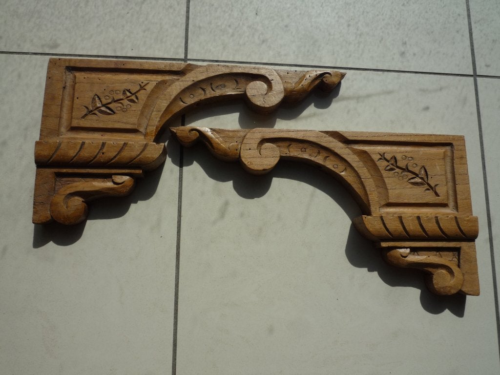 Pièces d'angles-Décoration menuiserie pour armoire Ardenaise, Enlèvement ou Envoi, Comme neuf