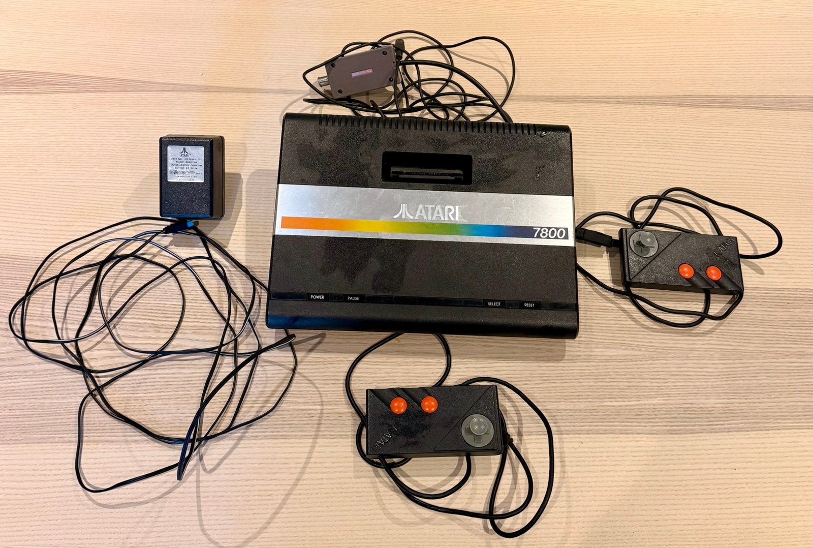 Atari 7800, Consoles de jeu & Jeux vidéo, Consoles de jeu | Atari, Enlèvement ou Envoi, Utilisé, Avec 2 manettes, Atari 7800 ou Flashback