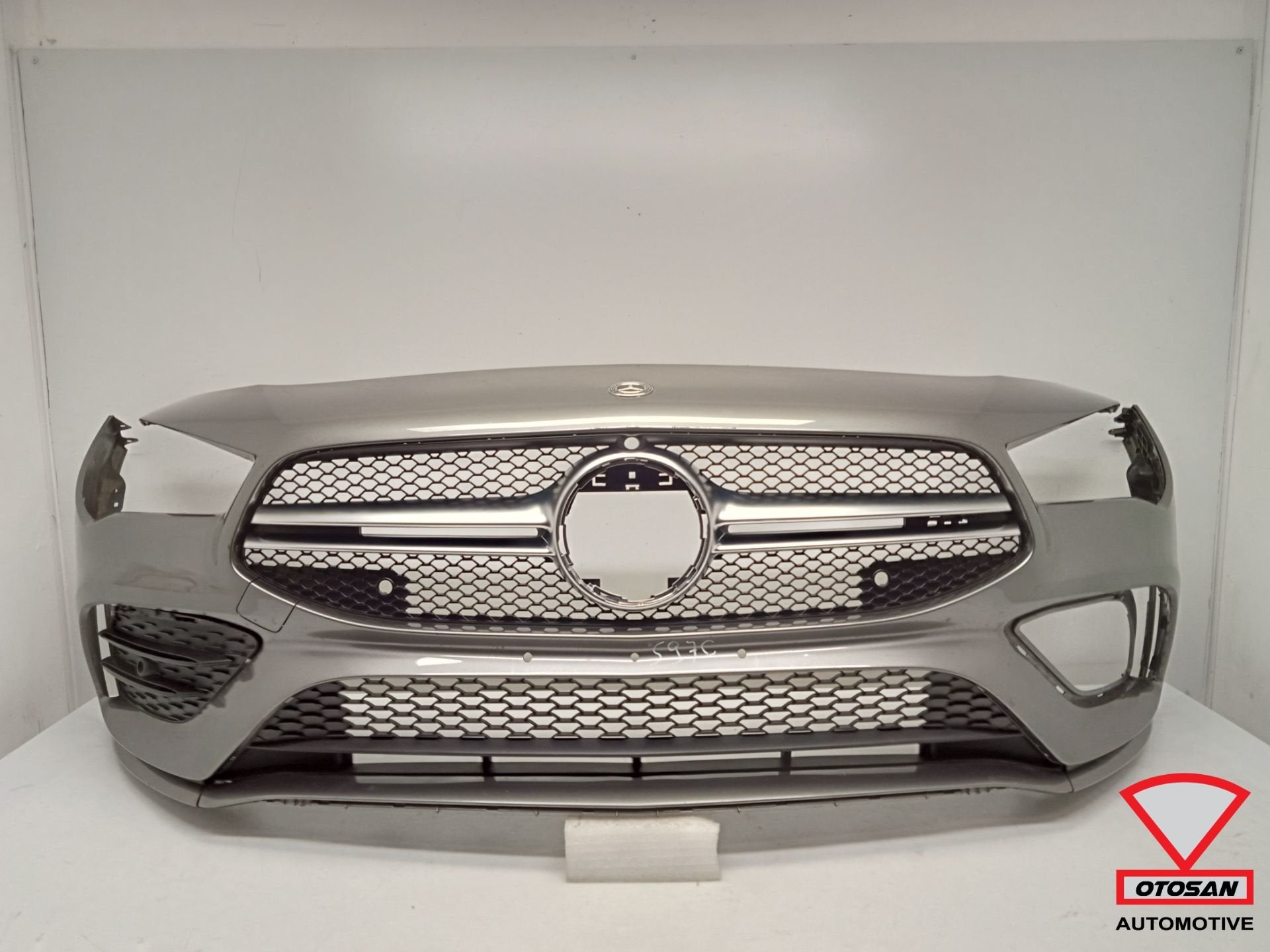 Mercedes CLA W118 AMG Pare-chocs avant Pare-chocs 6xPDC Orig, Mercedes-Benz AG, Pare-chocs, Mercedes-Benz, Utilisé
