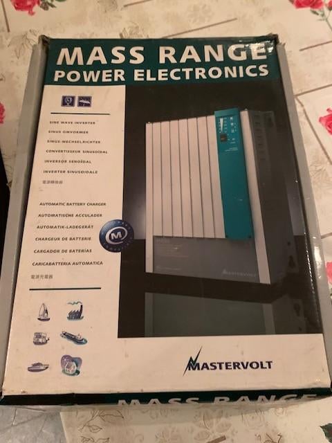 Mastervolt Mass Sine 24/1500 Omvormer - Nieuw in doos, Ophalen, Nieuw, Kabel of Apparatuur