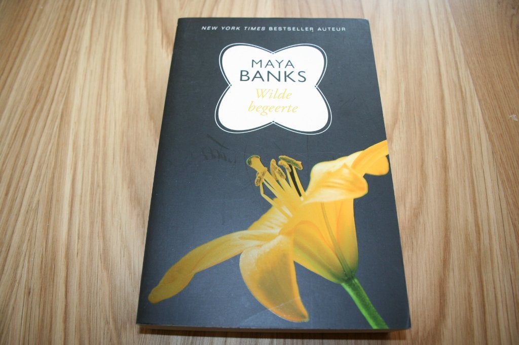 boek Maya Banks Wilde begeerte, Boeken, Ophalen of Verzenden, Zo goed als nieuw, Maya Banks