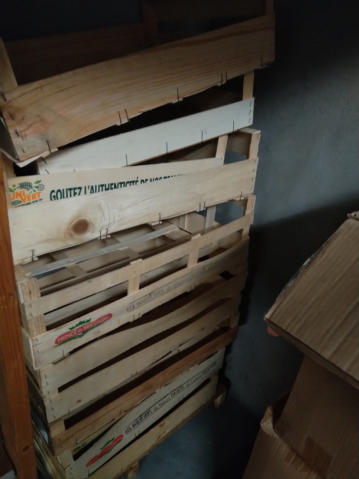 houten fruitkisten, Ophalen