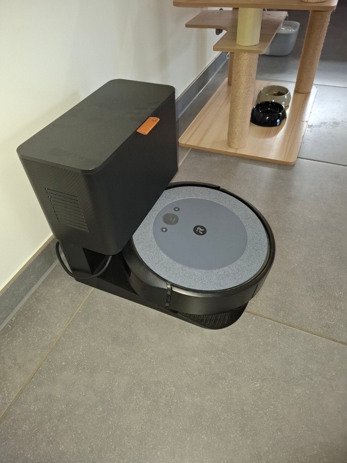 i robot robotstofzuiger, Elektronische apparatuur, Ophalen, Bedienbaar via app, Robotstofzuiger, IRobot