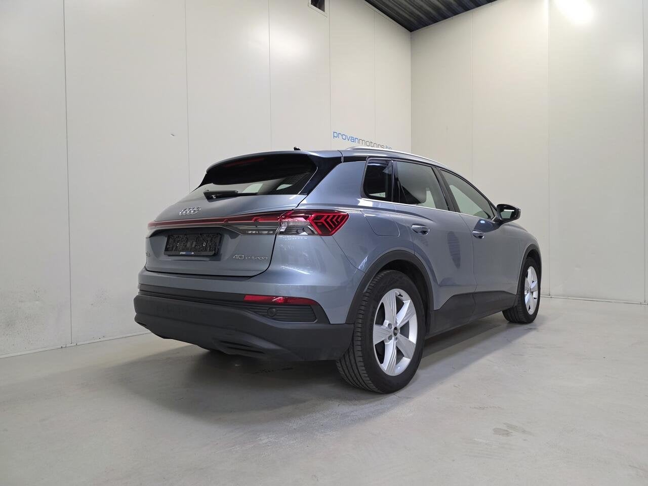 Audi Q4 e-tron 40 - GPS - Airco - 93,8%! 380km Topstaat! 1S, Auto's, Audi, 4 deurs, Zwart, Elektrisch, 5 zetels