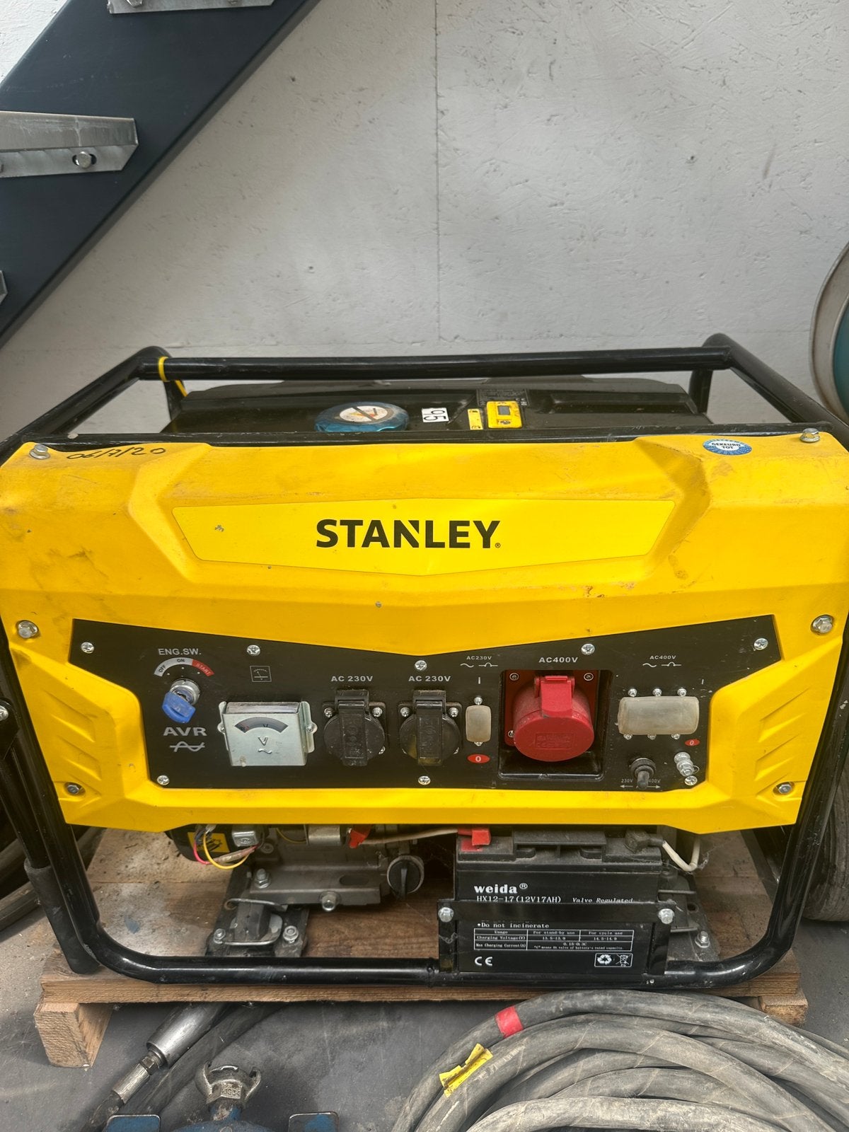 Stanley SG 7500 Basic stroomgenerator 7,5 kW 5 uur gebruikt, Enlèvement, Comme neuf