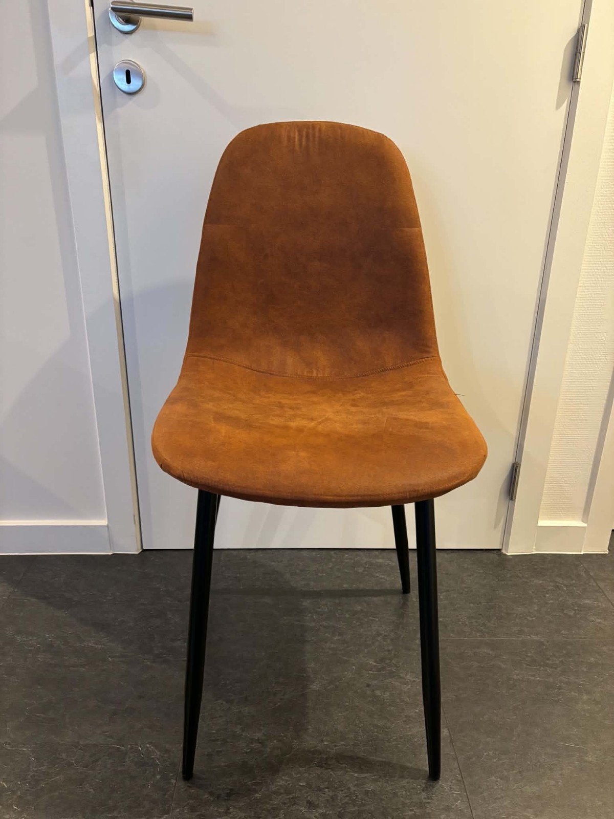 8 eetkamerstoelen ZO GOED ALS NIEUW kleur cognac, Huis en Inrichting, Ophalen, Zo goed als nieuw, Stof