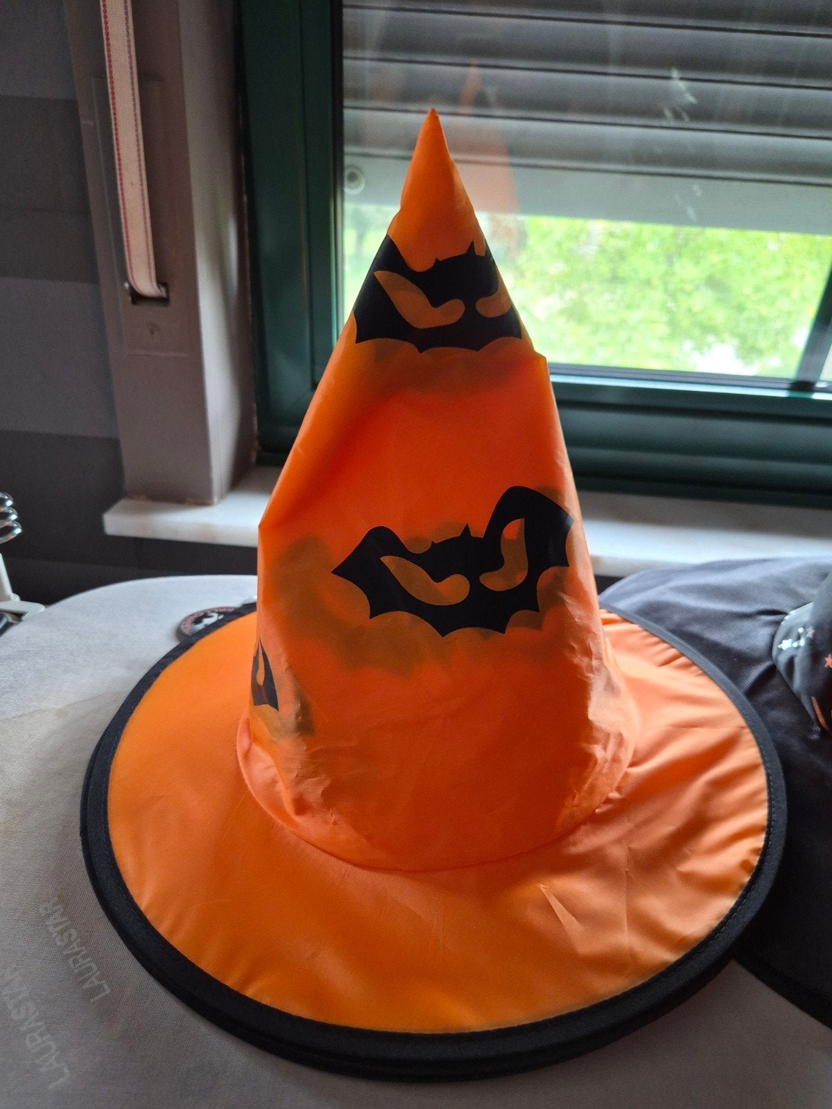 chapeau halloween, Enlèvement ou Envoi