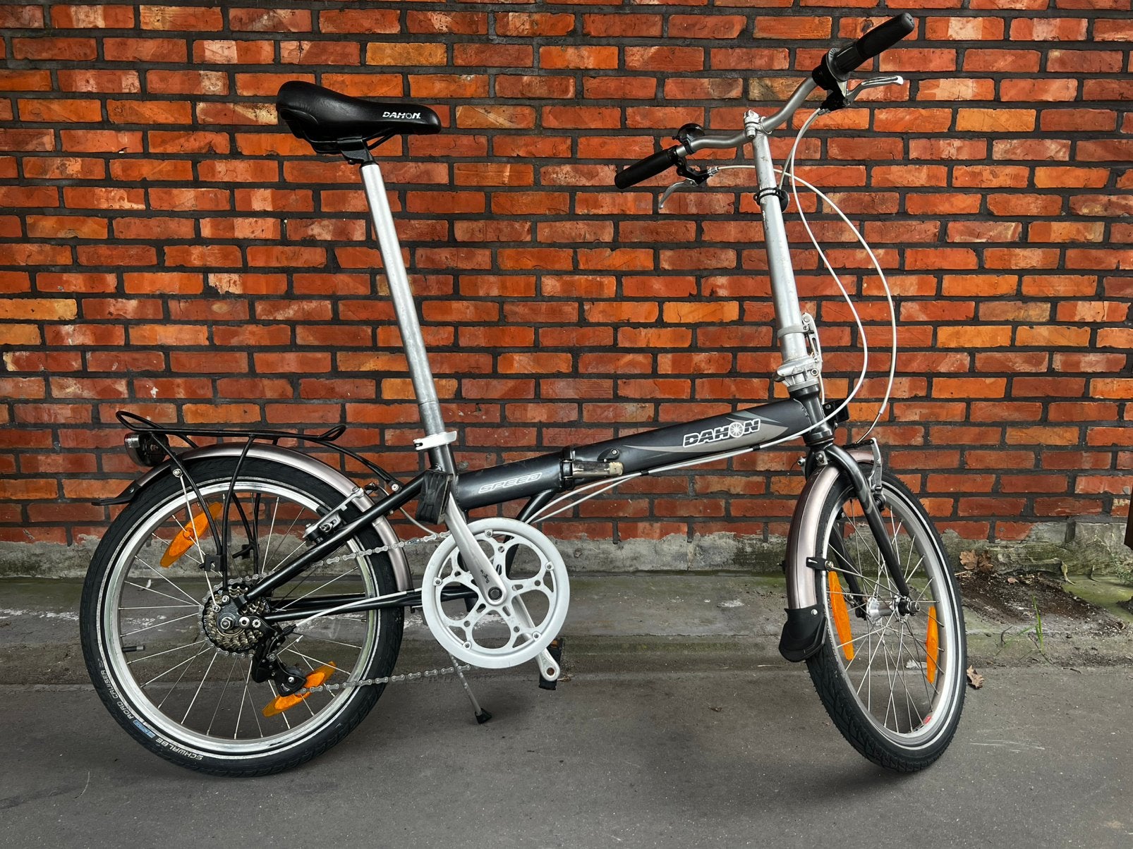 Dahon plooifiets Grijs, Fietsen en Brommers, Fietsen | Vouwfietsen, Ophalen, Gebruikt, Velgrem, Versnellingen