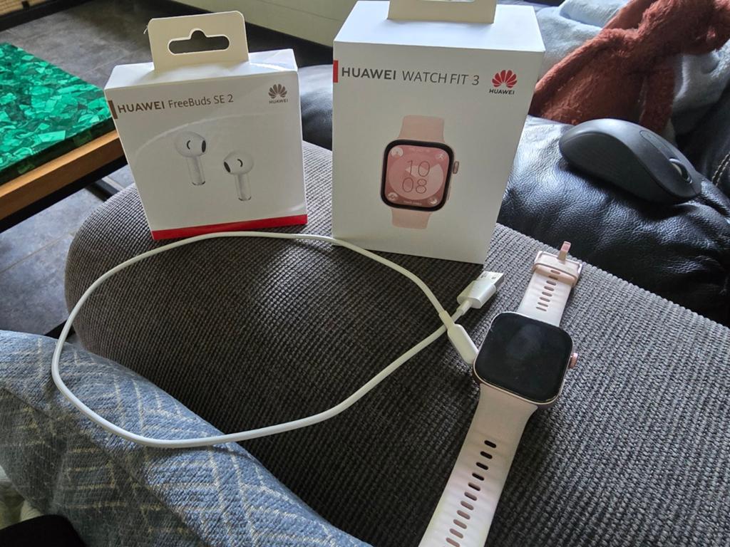 Huawei Watch Fit 3, Bijoux, Sacs & Beauté, Montres connectées, Utilisé, Android, Rose, Distance, Bandage calorique, État, GPS