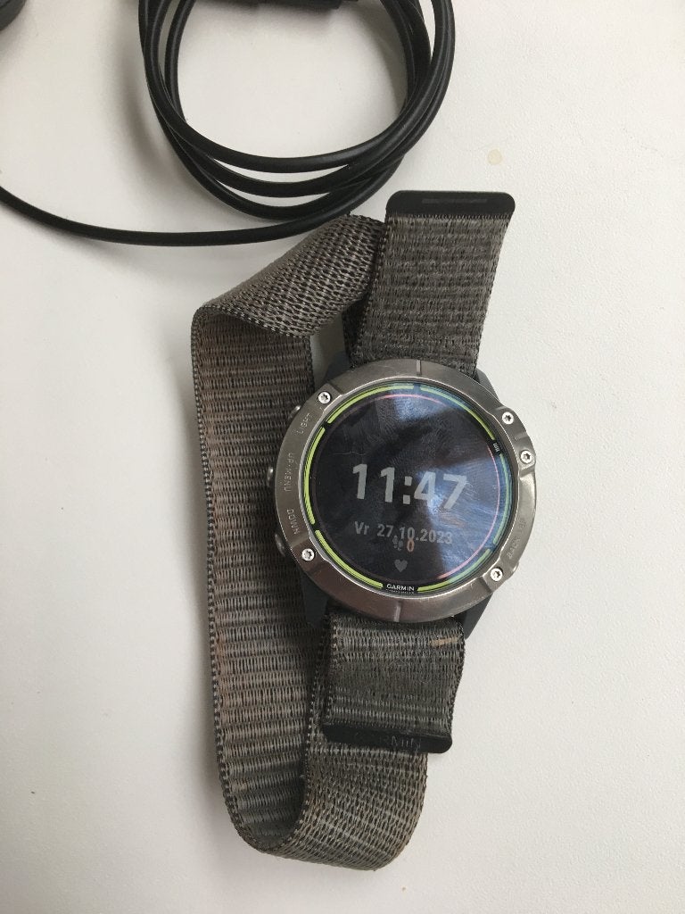 Sporthorloge Garmin Enduro, Handtassen en Accessoires, Sporthorloges, Ophalen, Garmin, Zo goed als nieuw, Waterdicht