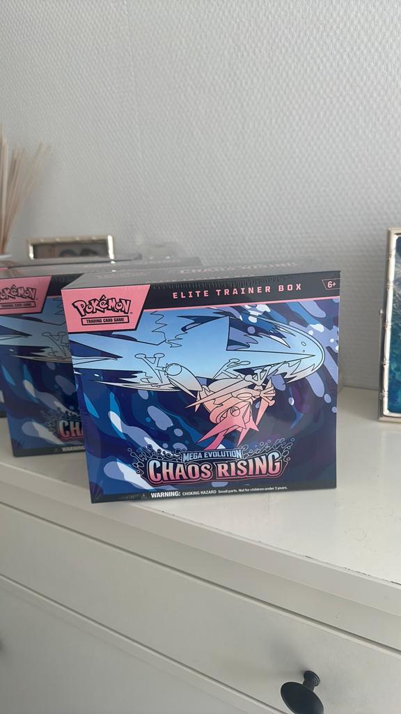 Pokemon chaos rising, Hobby & Loisirs créatifs, Enlèvement, Comme neuf