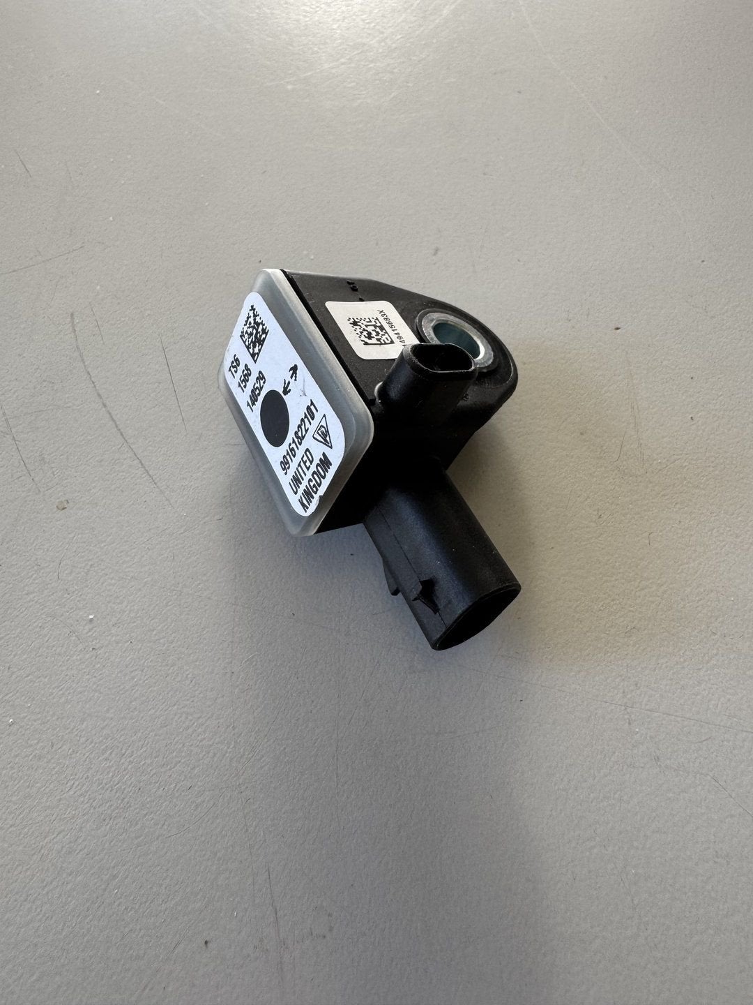 991.618.221.01  airbag sensor, -, Utilisé, -, -
