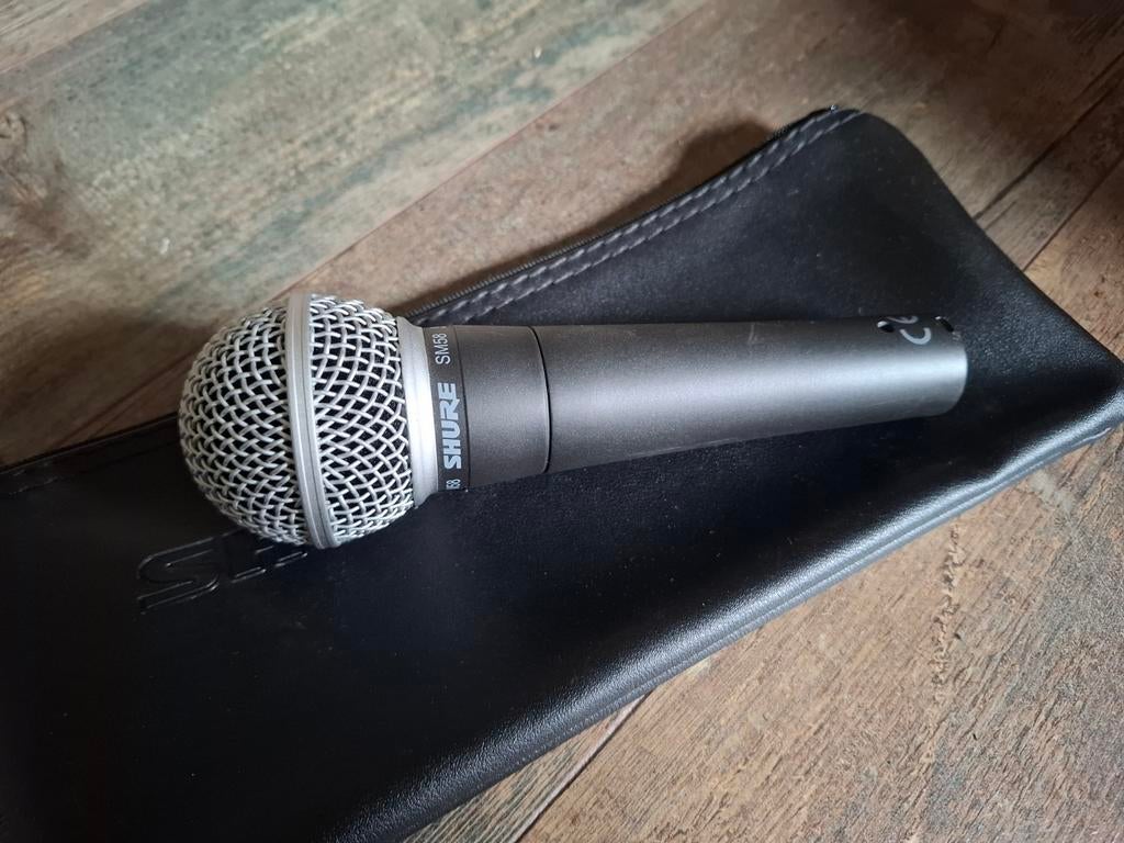 Shure sm58 microfoon, Muziek en Instrumenten, Microfoons, Ophalen of Verzenden