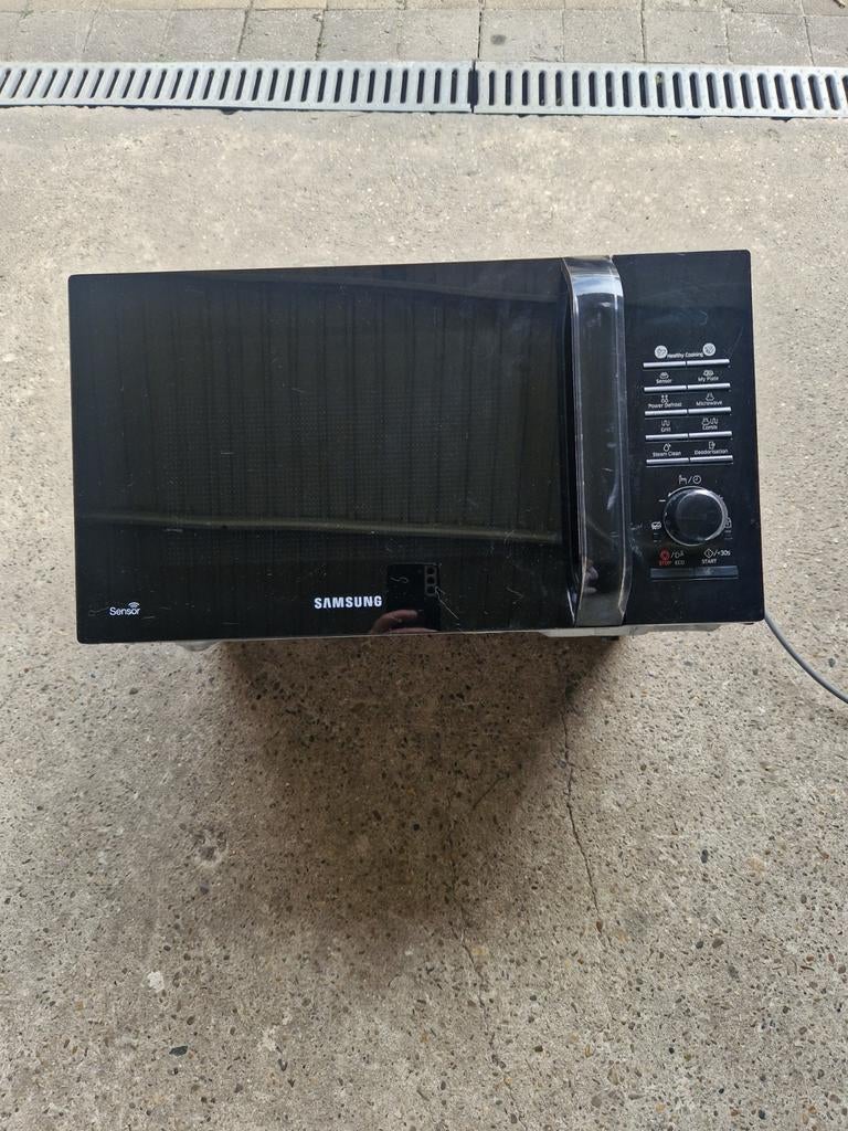 Microgolfoven goed staat, Elektronische apparatuur, Microgolfovens, Ophalen, Microgolfoven