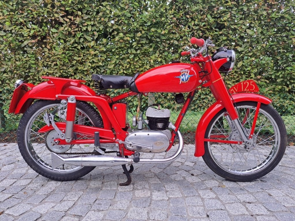 MV Agusta 125 Turismo 1952, Motoren, Particulier