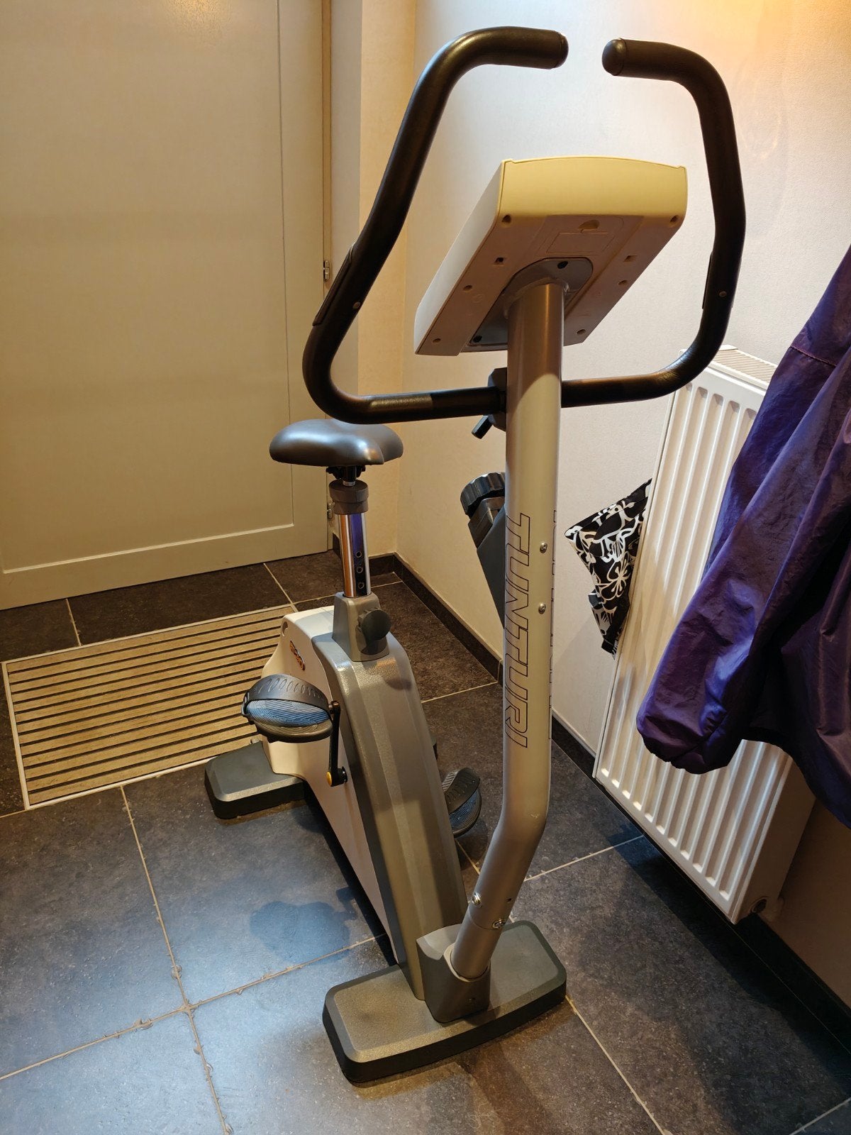 Tunturi competence F20, Sport en Fitness, Fitnessapparatuur, Ophalen, Hometrainer
