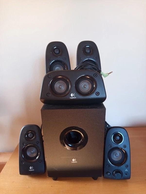 Logitech z506, TV, Hi-fi & Vidéo, Enceintes, Logitech, 60 à 120 watts, Enlèvement, Utilisé