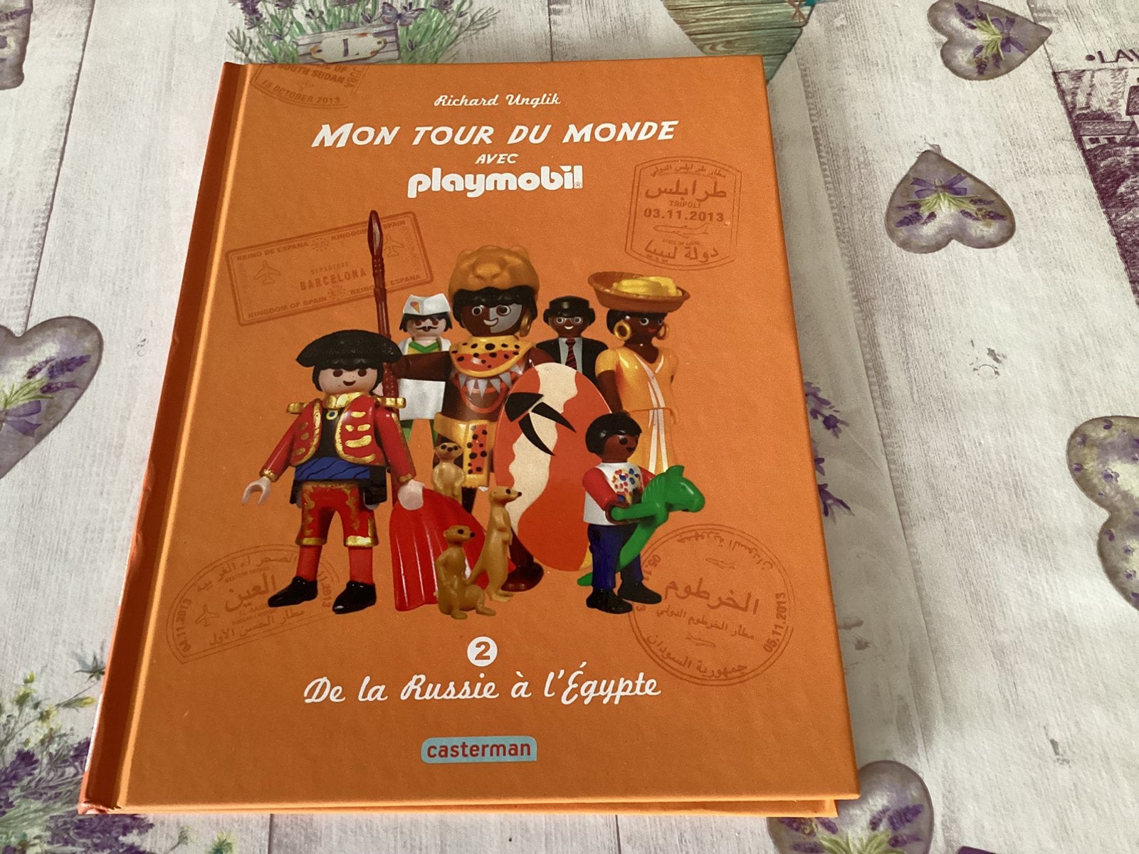 Livre mon tour du monde avec playmobil, Livres, Enlèvement, Utilisé
