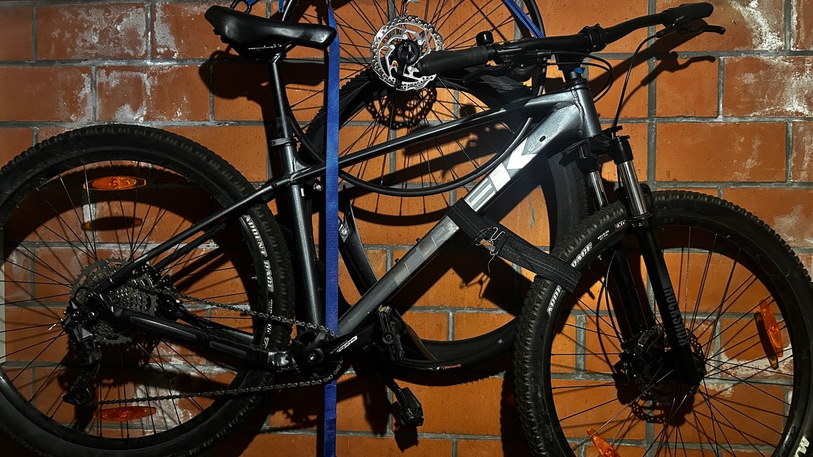 Trek marlin 7 mtb hardtail Maat L, Fietsen en Brommers, Elektrische fietsen, Ophalen of Verzenden, Zo goed als nieuw