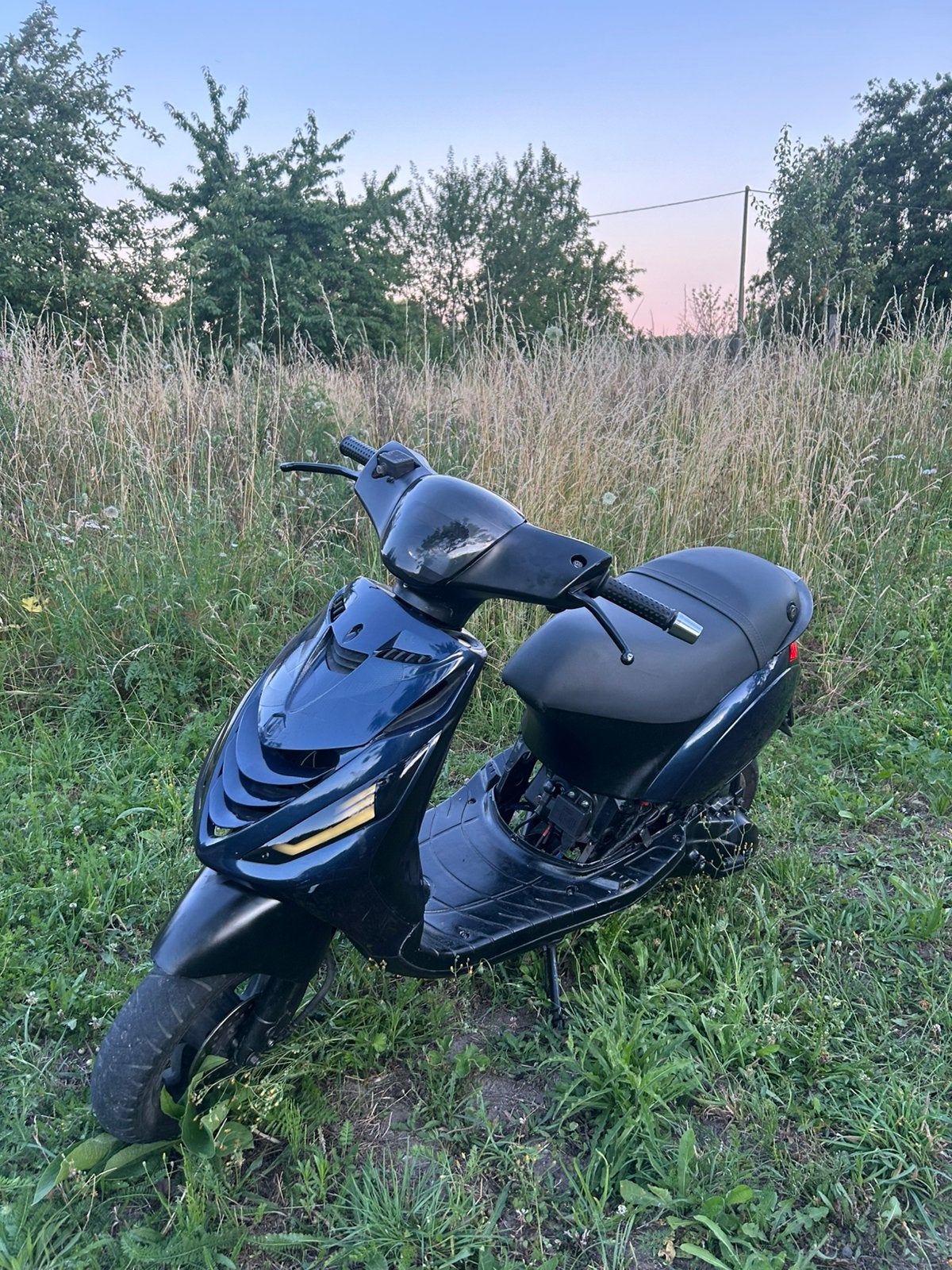 Piaggio zip 183cc met papieren, Fietsen en Brommers, Scooters | Piaggio, Tweetakt, Zip, Klasse A (25 km/u), Ophalen of Verzenden