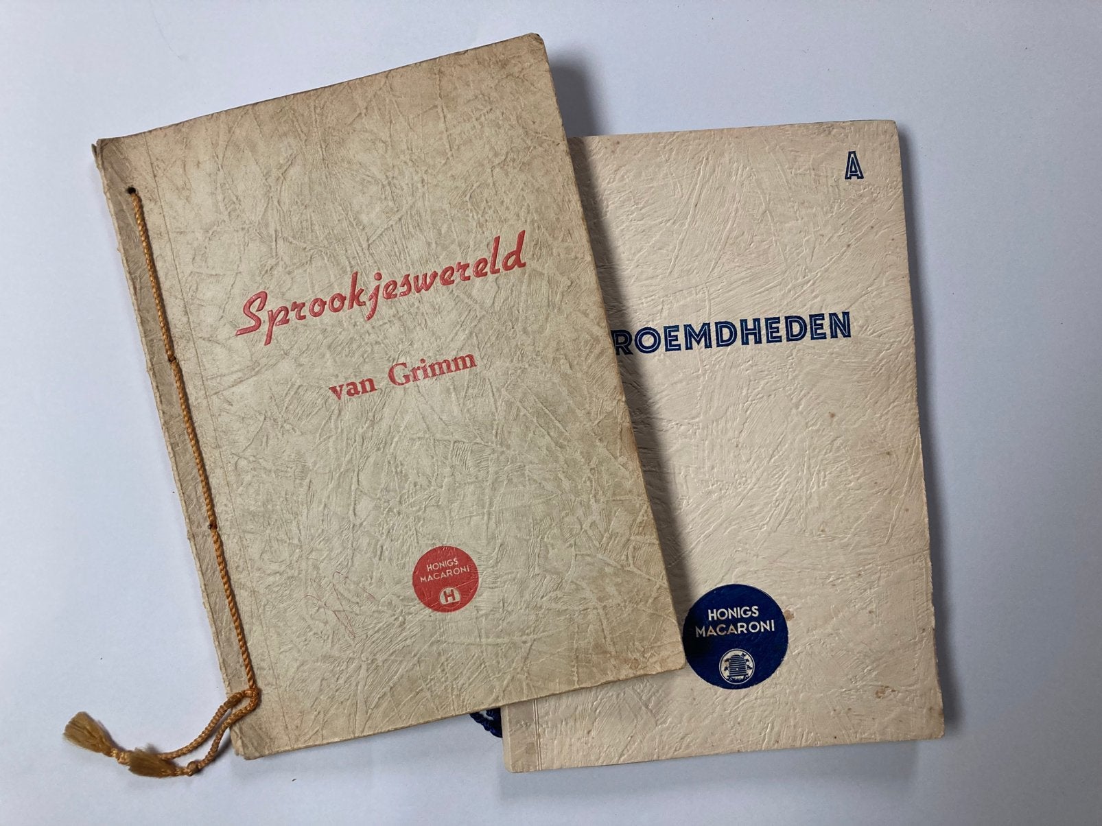 Albums à couverture rigide Honigs Maczroni, Gacnd, Enlèvement ou Envoi