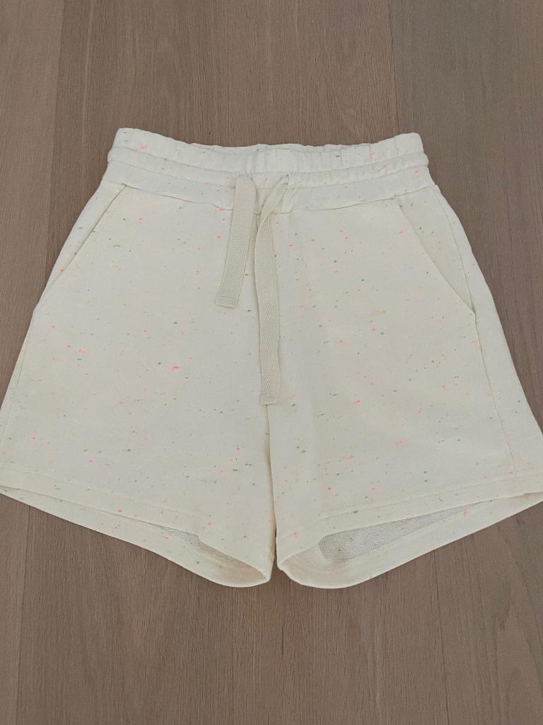 Nieuwe short Four Roses maat 34, Overige kleuren, Nieuw, Ophalen of Verzenden, Maat 34 (XS) of kleiner