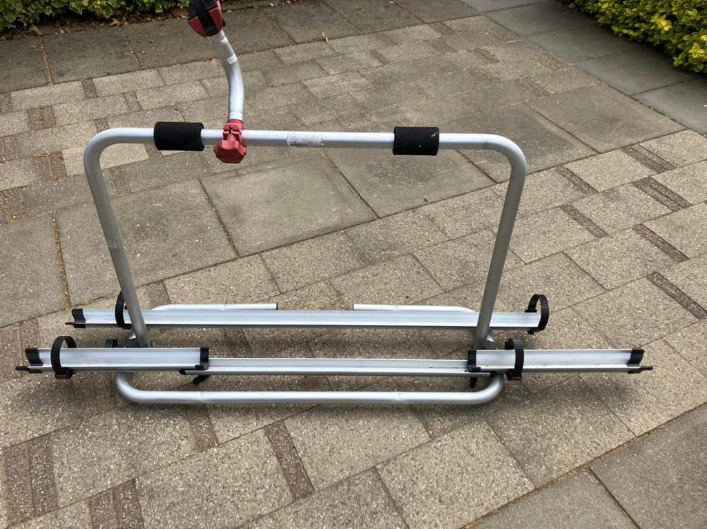Fietsdrager voor op dissel., Ophalen