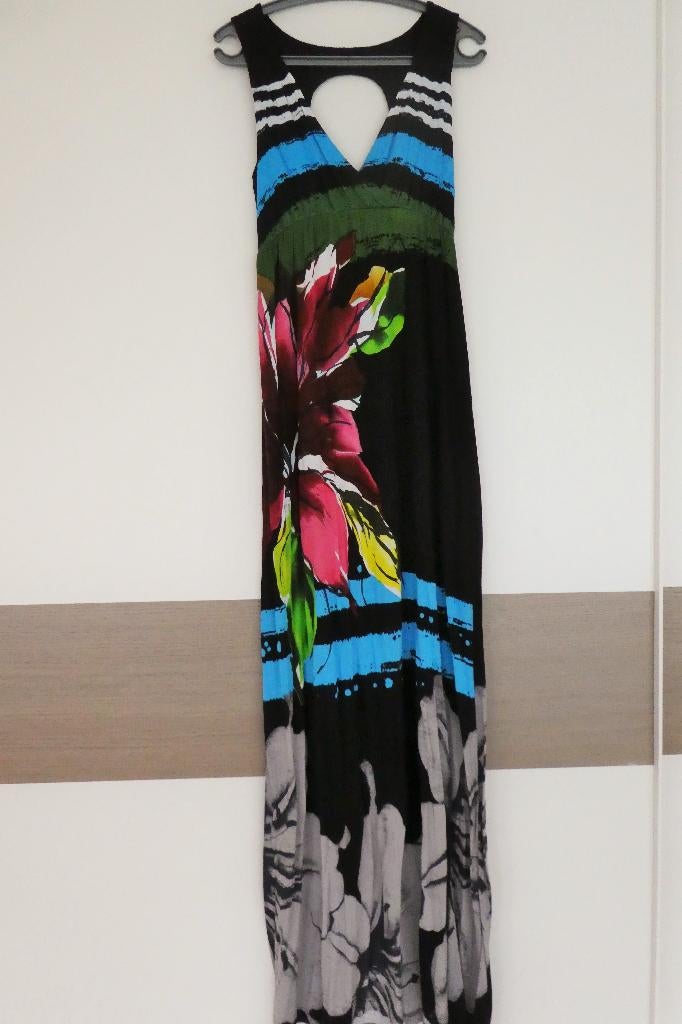Superbe Robe Longue Désigual Taille M NEUF !, Desigual, Enlèvement, Neuf, Taille 38/40 (M)