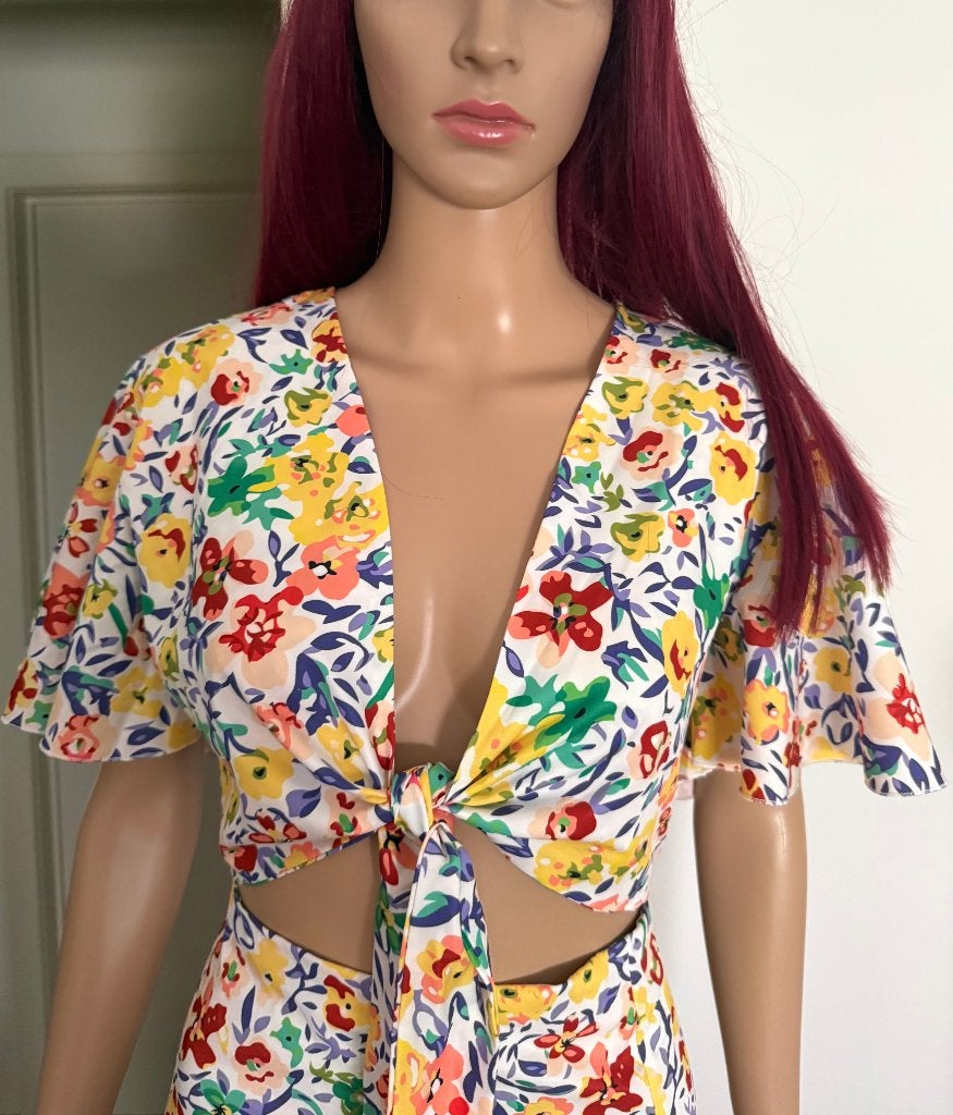 Ditsy Floral V-Neck Midi Dress with Slit (M/L), Maat 38/40 (M), Meerkleurig, Ophalen of Verzenden, Zo goed als nieuw