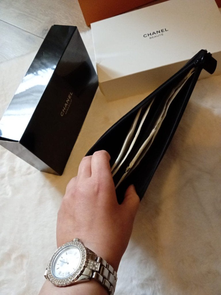 Chanel make up tas, Bijoux, Sacs & Beauté, Sacs | Sacs Femme, Enlèvement ou Envoi, Neuf, Noir, Autres types