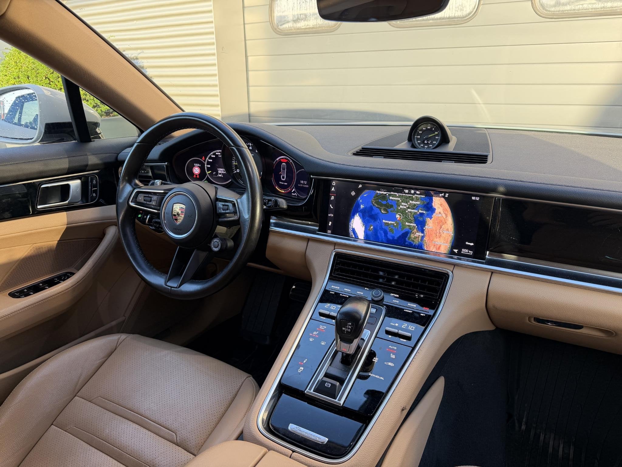 Porsche Panamera 2.9 4 E-Hybrid Sport Chrono | Camera | Navi, Auto's, Automaat, 4 zetels, Stof, Gebruikt