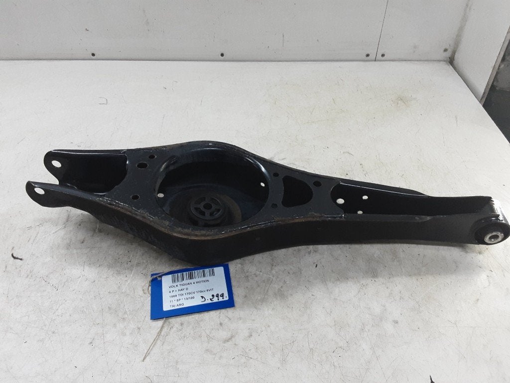 BRAS DE SUSPENSION ARRIÈRE GAUCHE Tiguan (5N1 / 2), Volkswagen, Mevr. I. Hauben, Utilisé, Rue de l'Espoir 34 34
4030  GRIVEGNÉE, BE